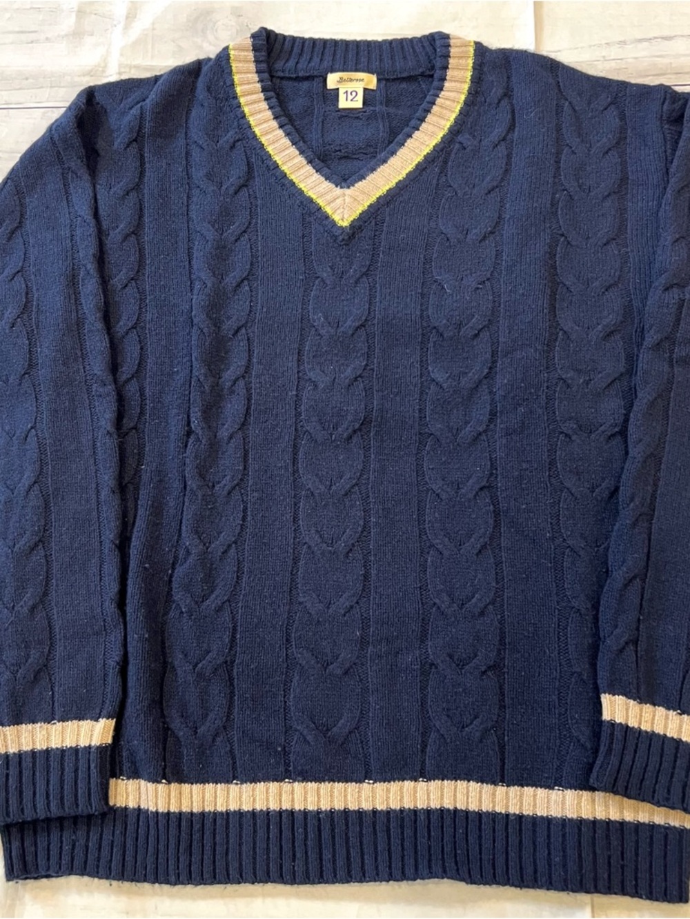 Bellerose Navy Cable-Knit V-Neck Sweater with Contrasting Trim